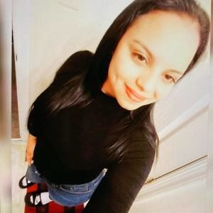 Meet your Posher, Emperatriz